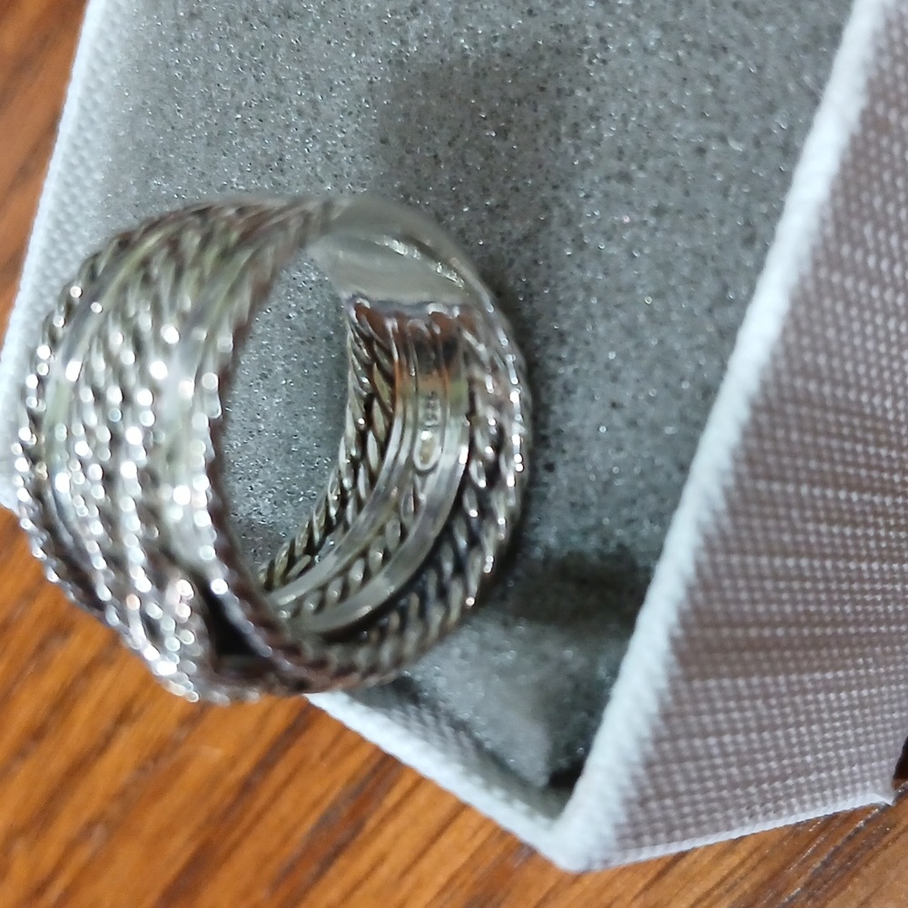 David Yurman Authentic Diamond Crossover Ring - Picture 3 of 6